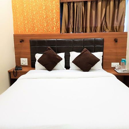 Hexa Royal Elite Hotel Mumbai Exterior photo