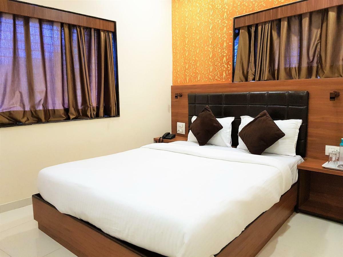 Hexa Royal Elite Hotel Mumbai Exterior photo